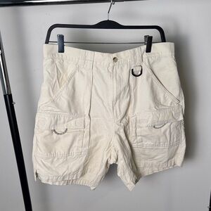 Men's Columbia PFG Khaki Outdoor Fishing Casual Cargo Shorts Size M 7" Inseam
